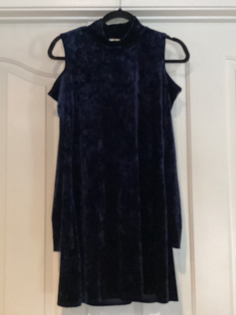 Egy Women Off Shoulder Dress, Size Medium, Color Blue